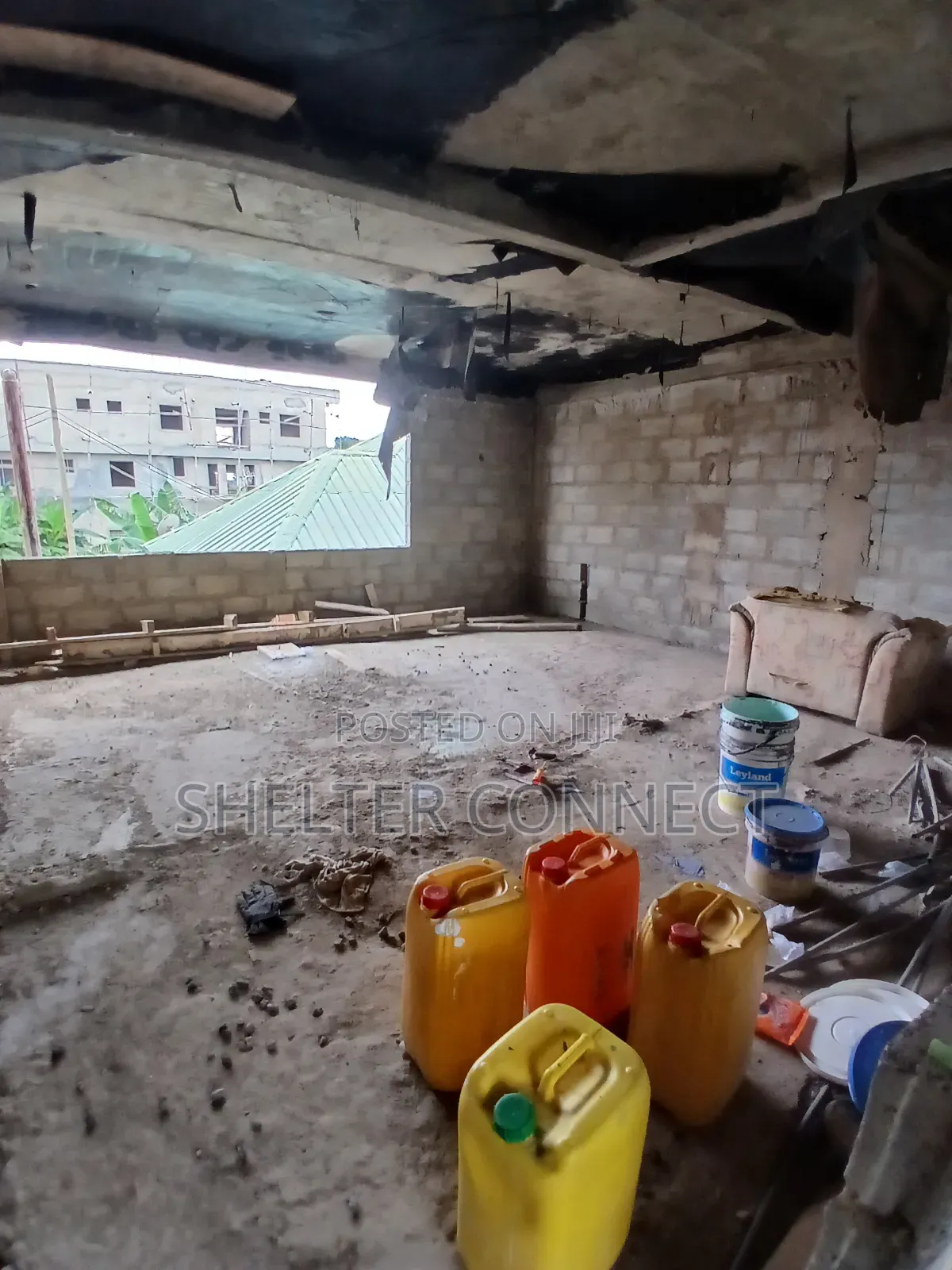 16bdrm Apartment in Abokobi for sale