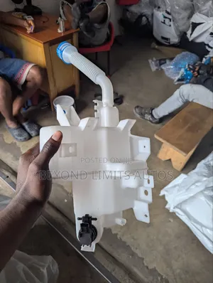 Mazda Cx,2020,2021 Wiper Bottle/Wiper Container