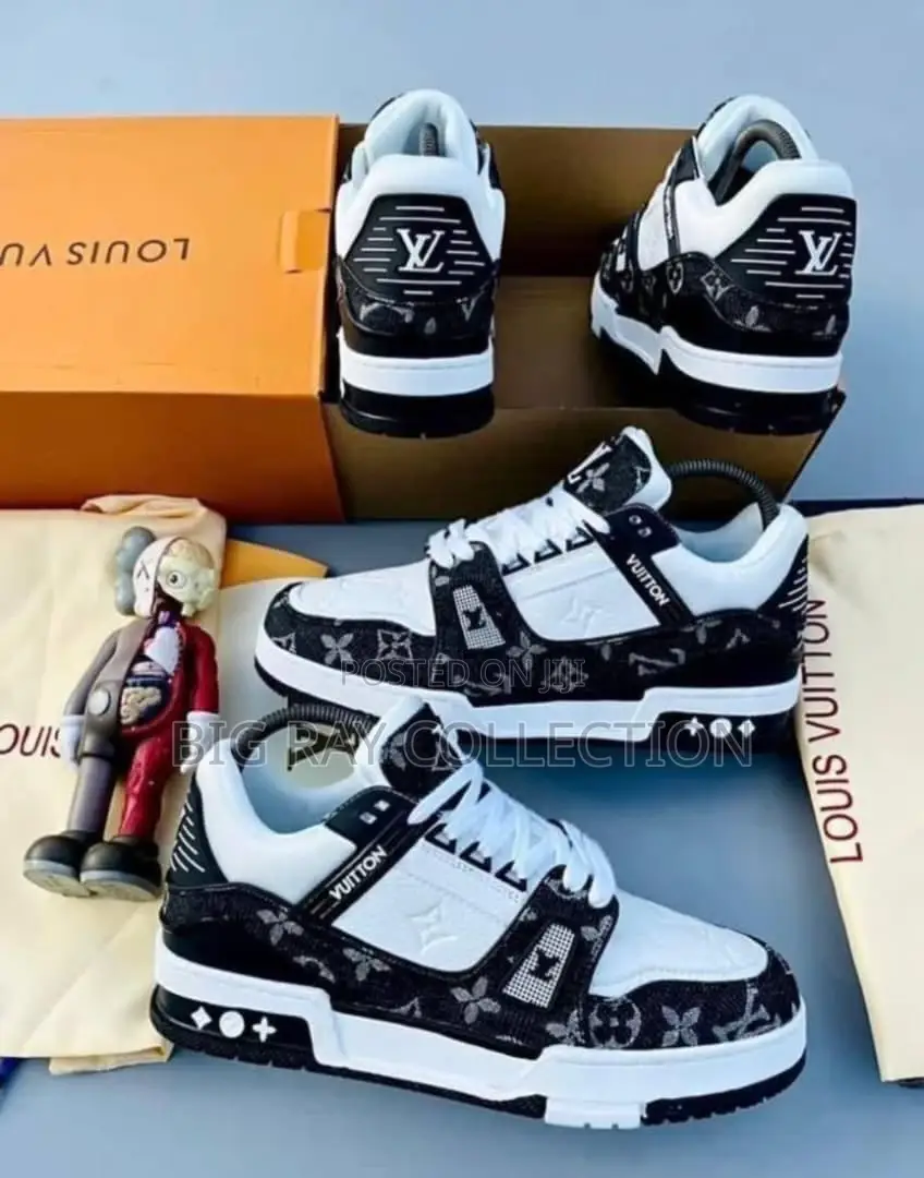 Louis Vuitton Sneaker