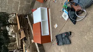 Laminated Board Centre Table