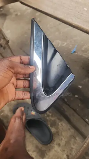 Molding Door Mirror Fender Trim Cover Corner Cap Honda Cr-v 12-16