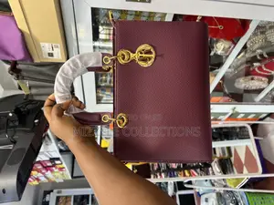 Quality Ladies Dior Bag Fully Boxed