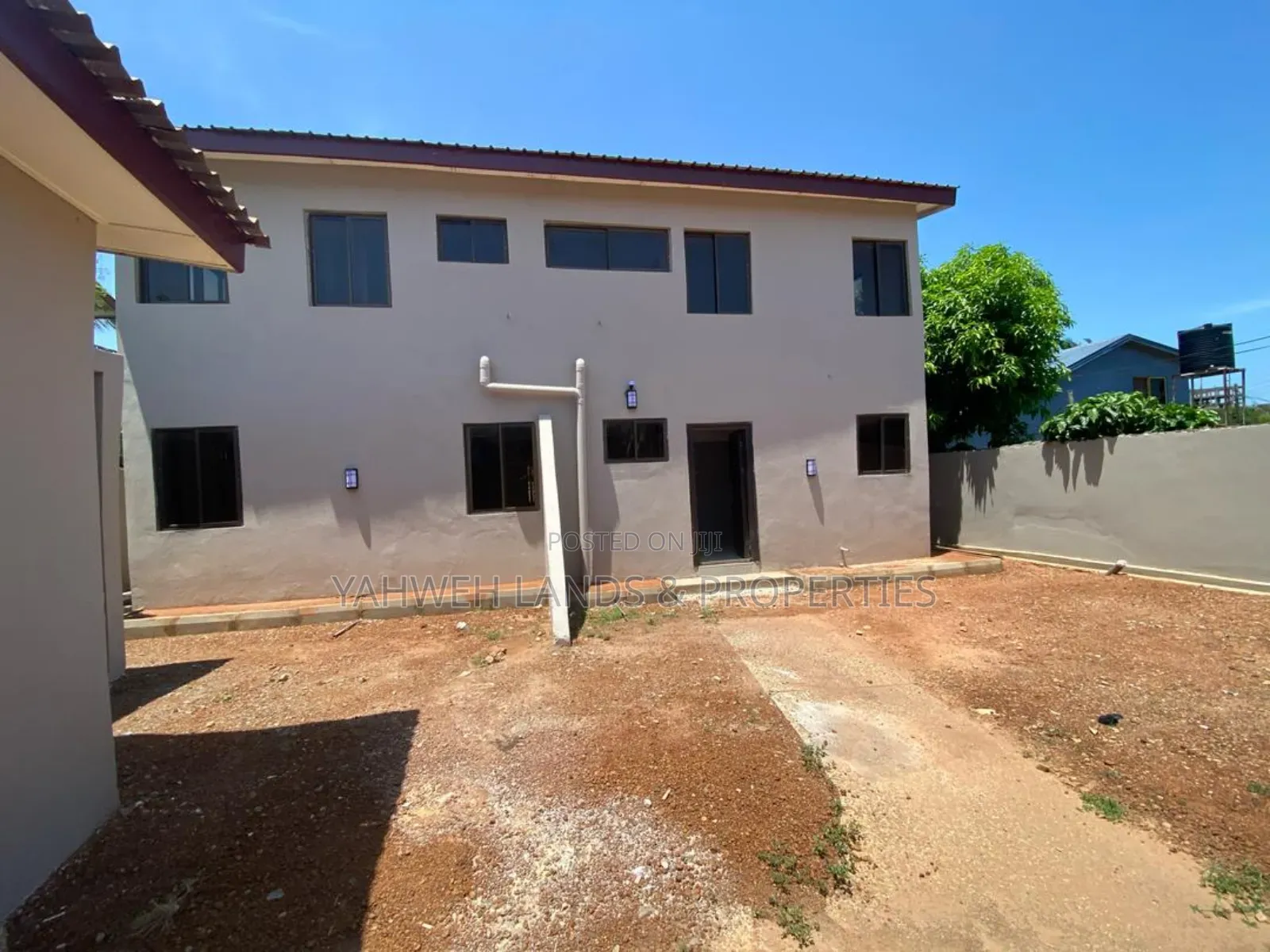 3bdrm House in Nungua for sale