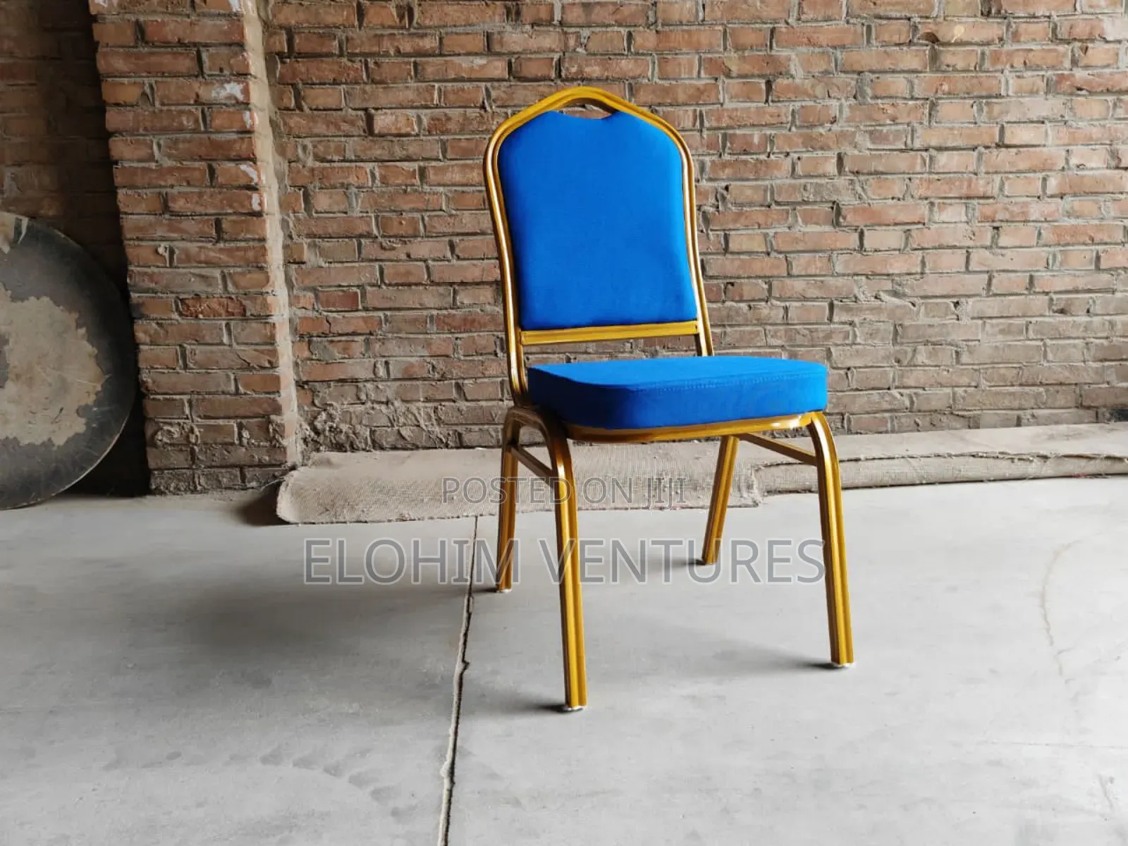 Gold Leg Auditorium Chair