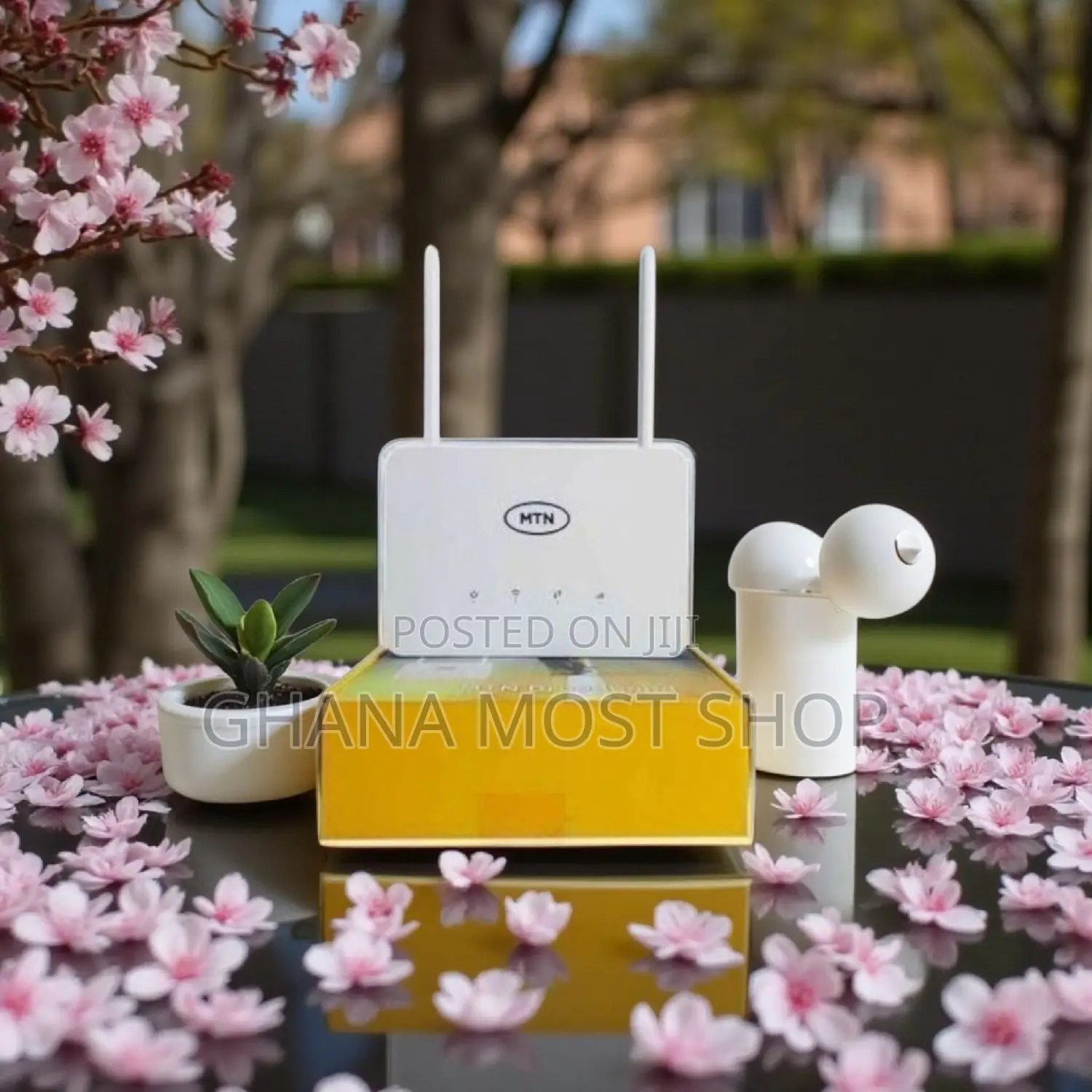 MTN Universal Broadband 4g Router + Backup Battery (43342)