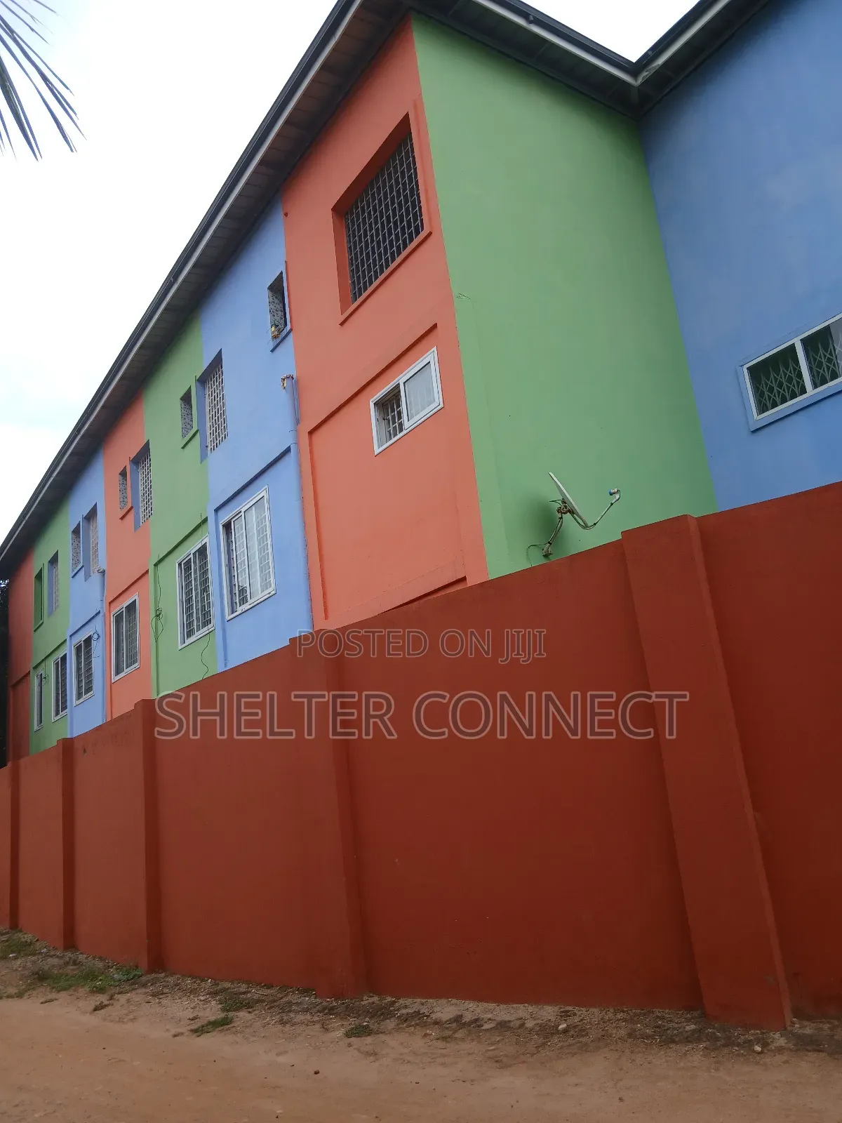 20bdrm Apartment in Teiman, Oyarifa for sale