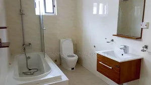 2bdrm House in Osu for rent