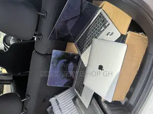 Laptop Apple MacBook Pro 2020 16GB Intel Core I5 SSD 512GB