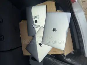 Laptop Apple MacBook Pro 2020 16GB Intel Core I5 SSD 512GB
