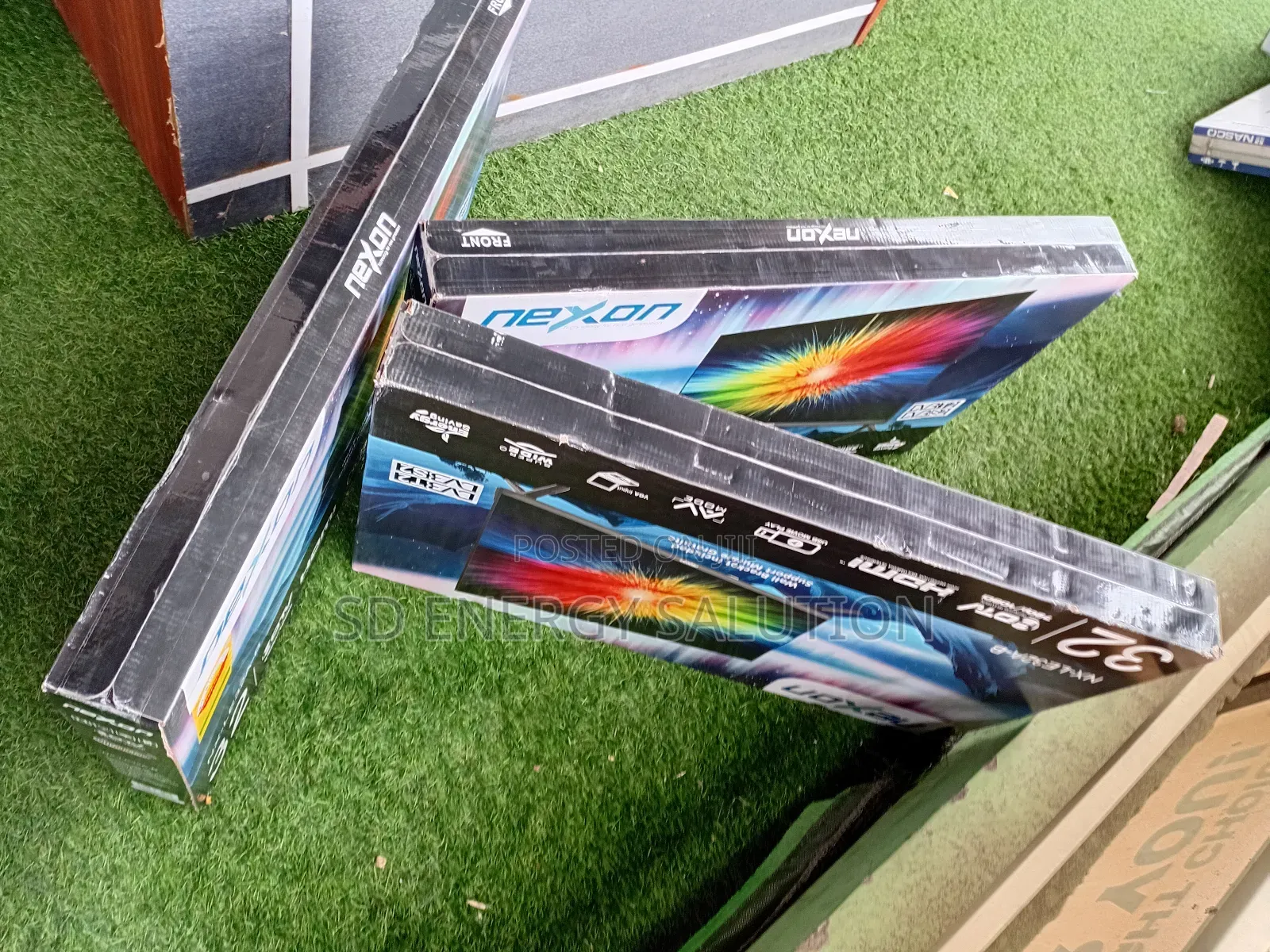 Stay Entertained With Nexon 32inches Digital Tv