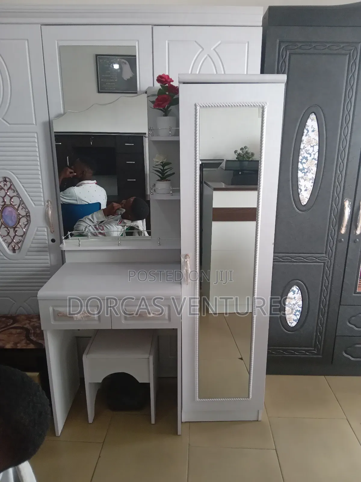 Cogs Study Mirror