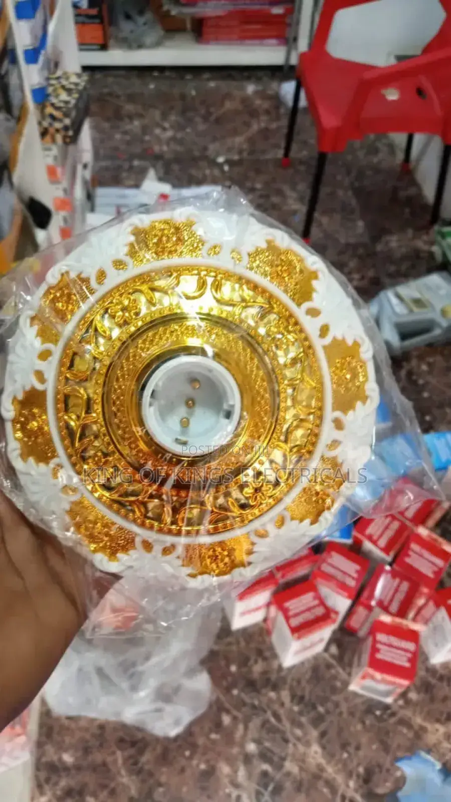 Decorative Ceiling Bulb Holder – Gold White