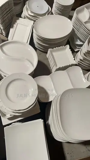 Beautiful Big Ceramic Mix Fufu Bowls /Plates Set