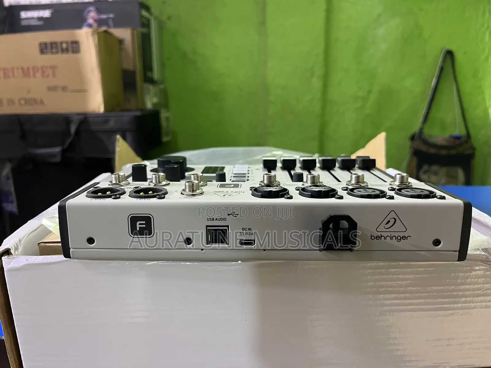Behringer Flow 8 Mixer