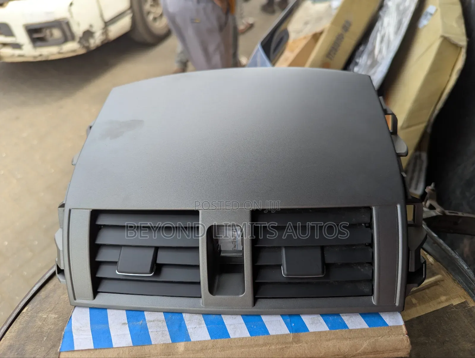 Toyota Corolla S 2009,2010,2011,2012,2013 Ac Vent Without Clock