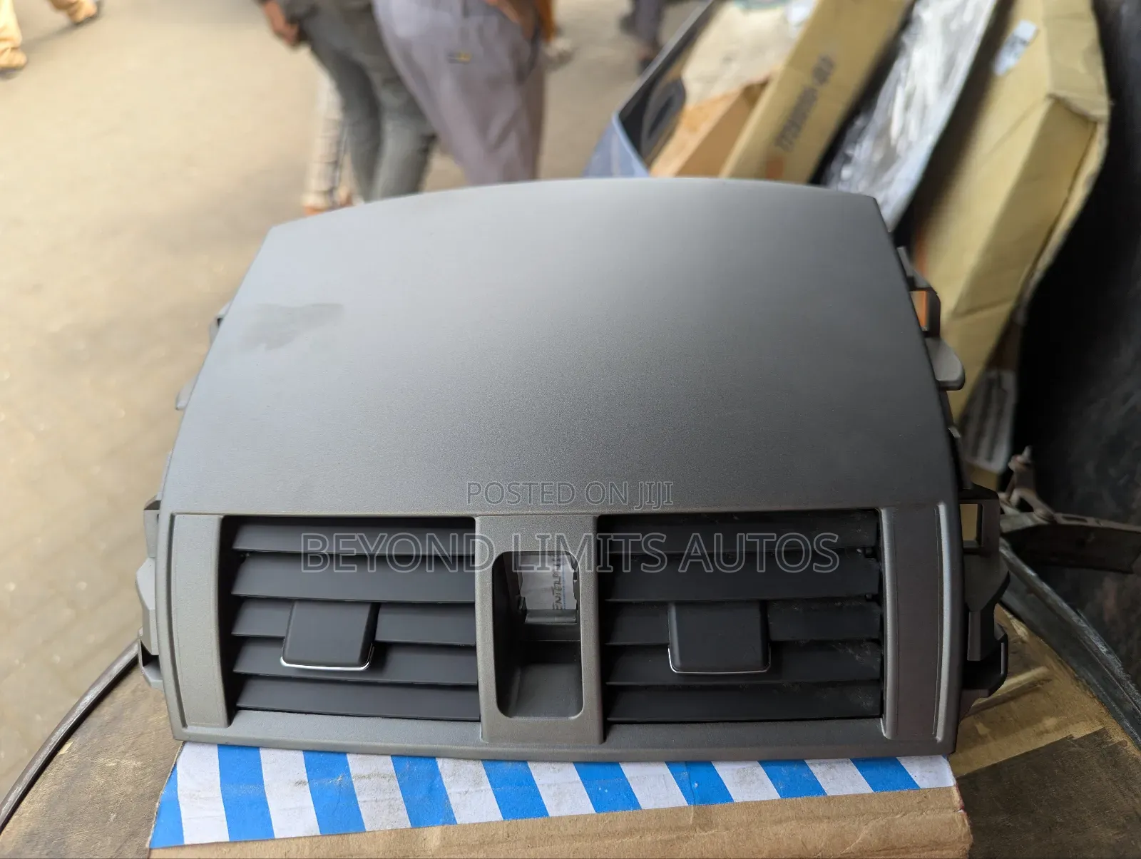 Toyota Corolla S 2009,2010,2011,2012,2013 Ac Vent Without Clock