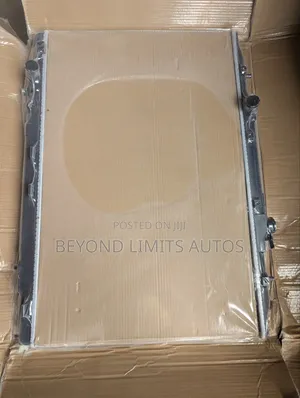 Honda Pilot 2017,2018,2019,2020,2021 Radiator/Water Tank