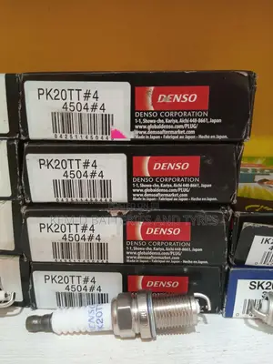 Denso PK20TT 4504 Platinum TT Spark Plug + Delivery