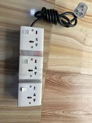 Heavy-Duty 3-Way Extension Board With Switches Indicator Lights
