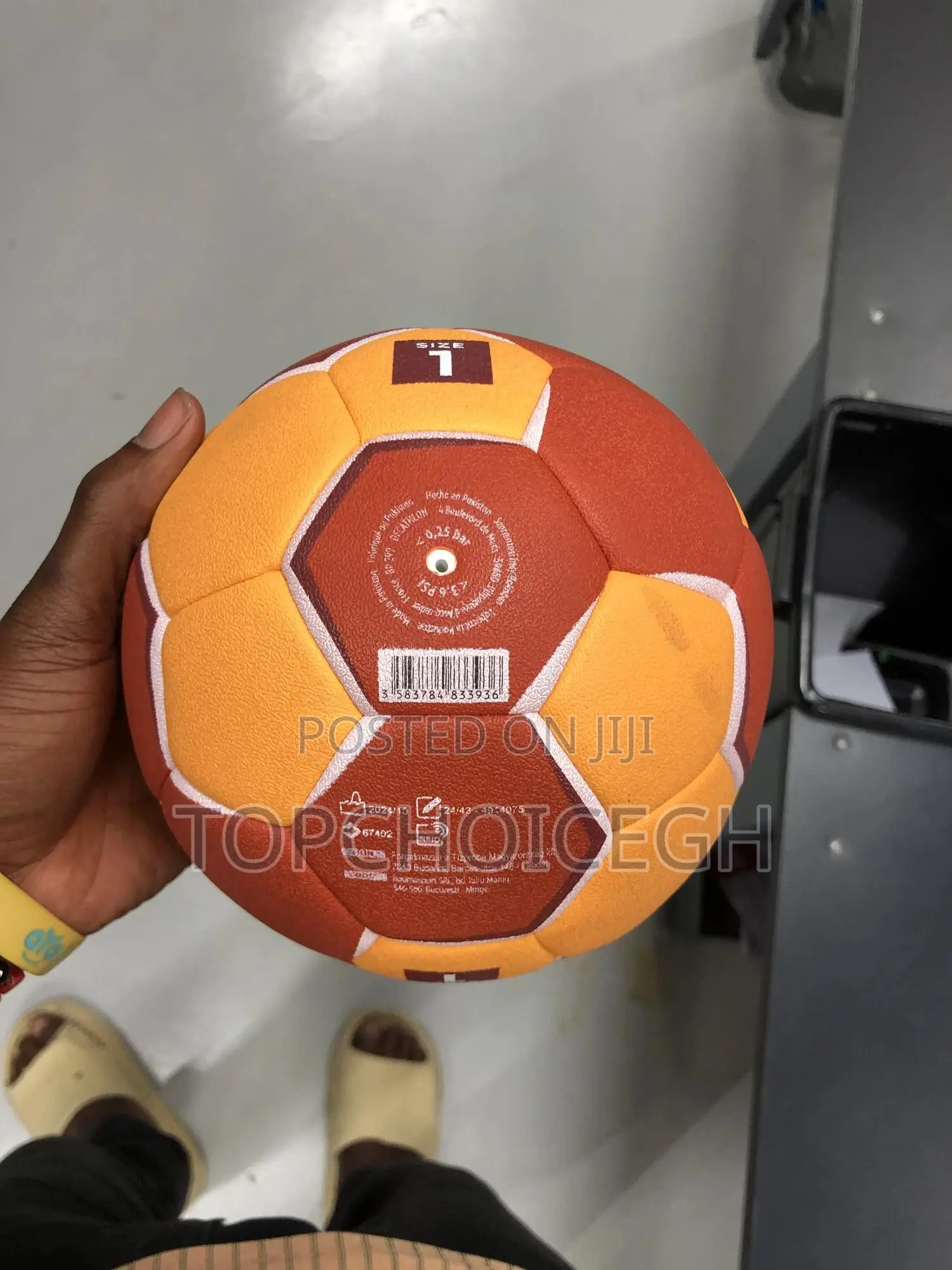 Kipsta Hb100 Handball – Size 1