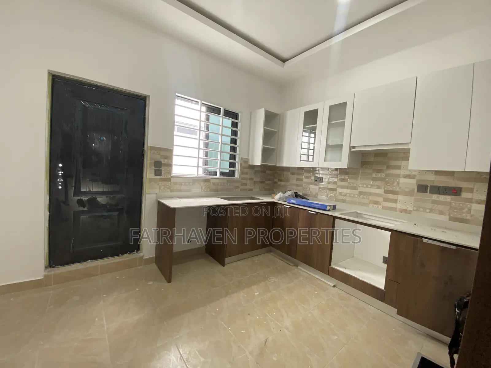 3bdrm House in Fairhaven Properties, Sakumono for sale