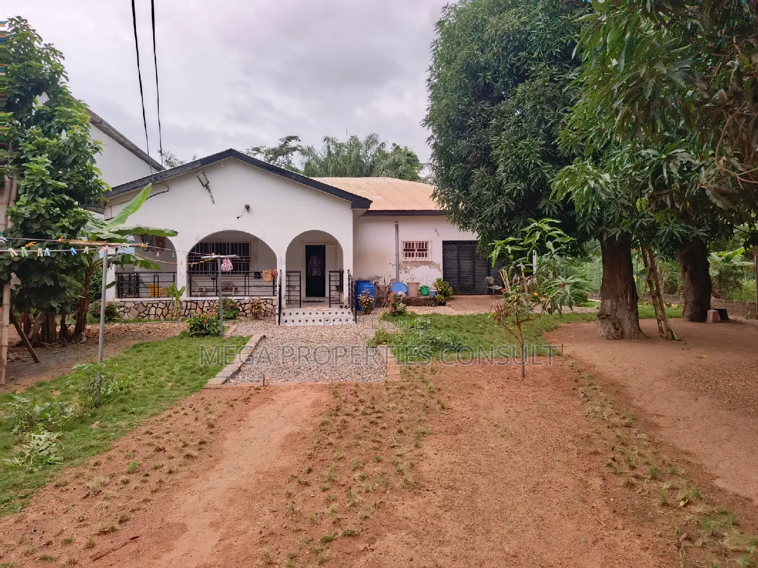 4bdrm House in Dodowa for rent