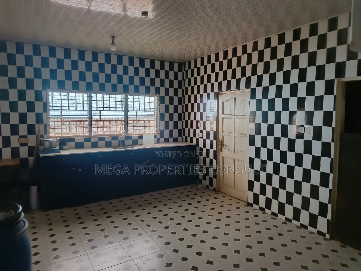 4bdrm House in Dodowa for rent