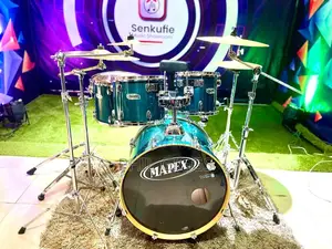 Mapex 5 Set Drums Set
