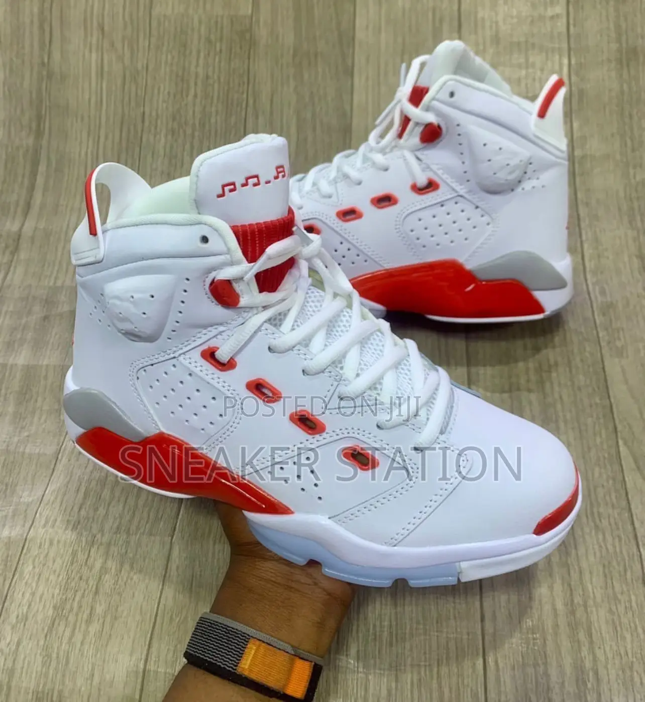 Air Jordan Retro 6 Chicago White/Red