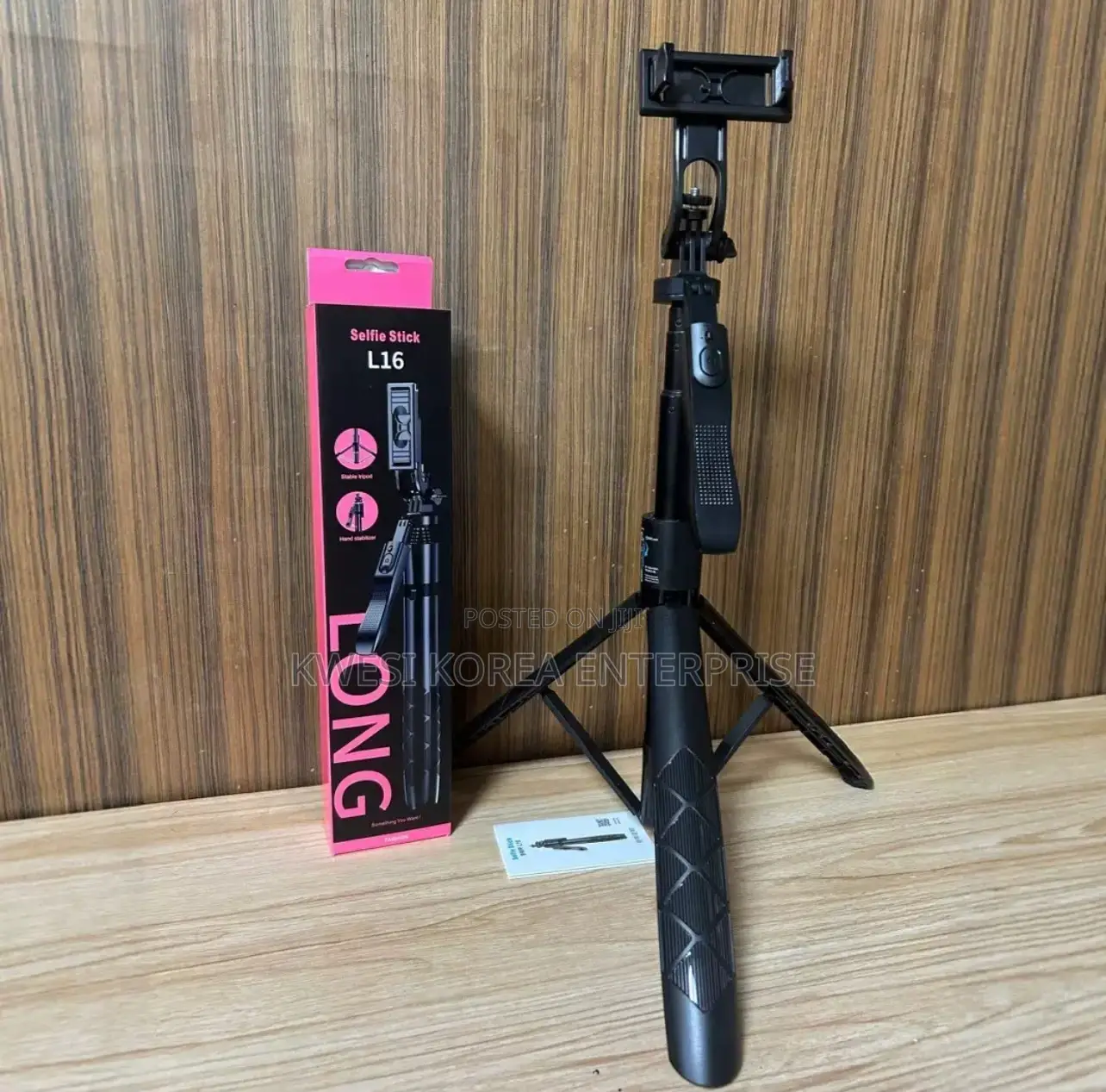 L16 Tripod Stand and Selfie Stick