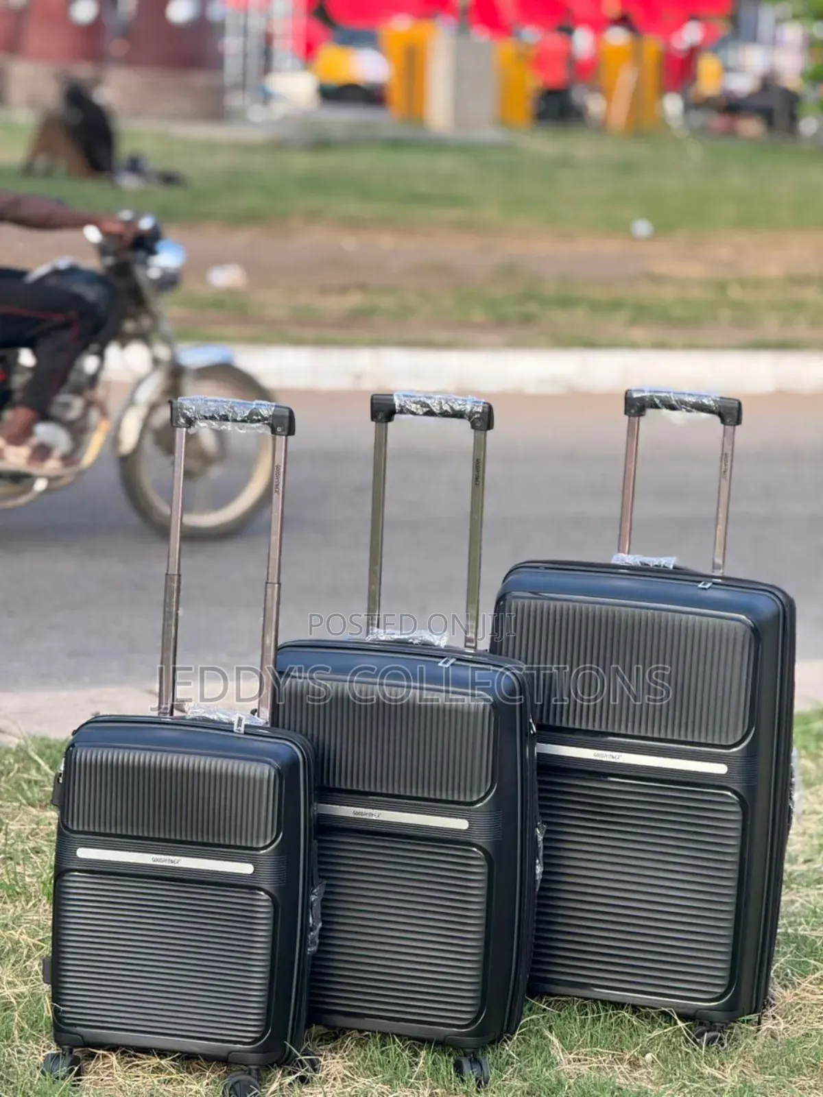 28"24"20"Inches 3 Set Polycarbonate Anticrack Trolling Case