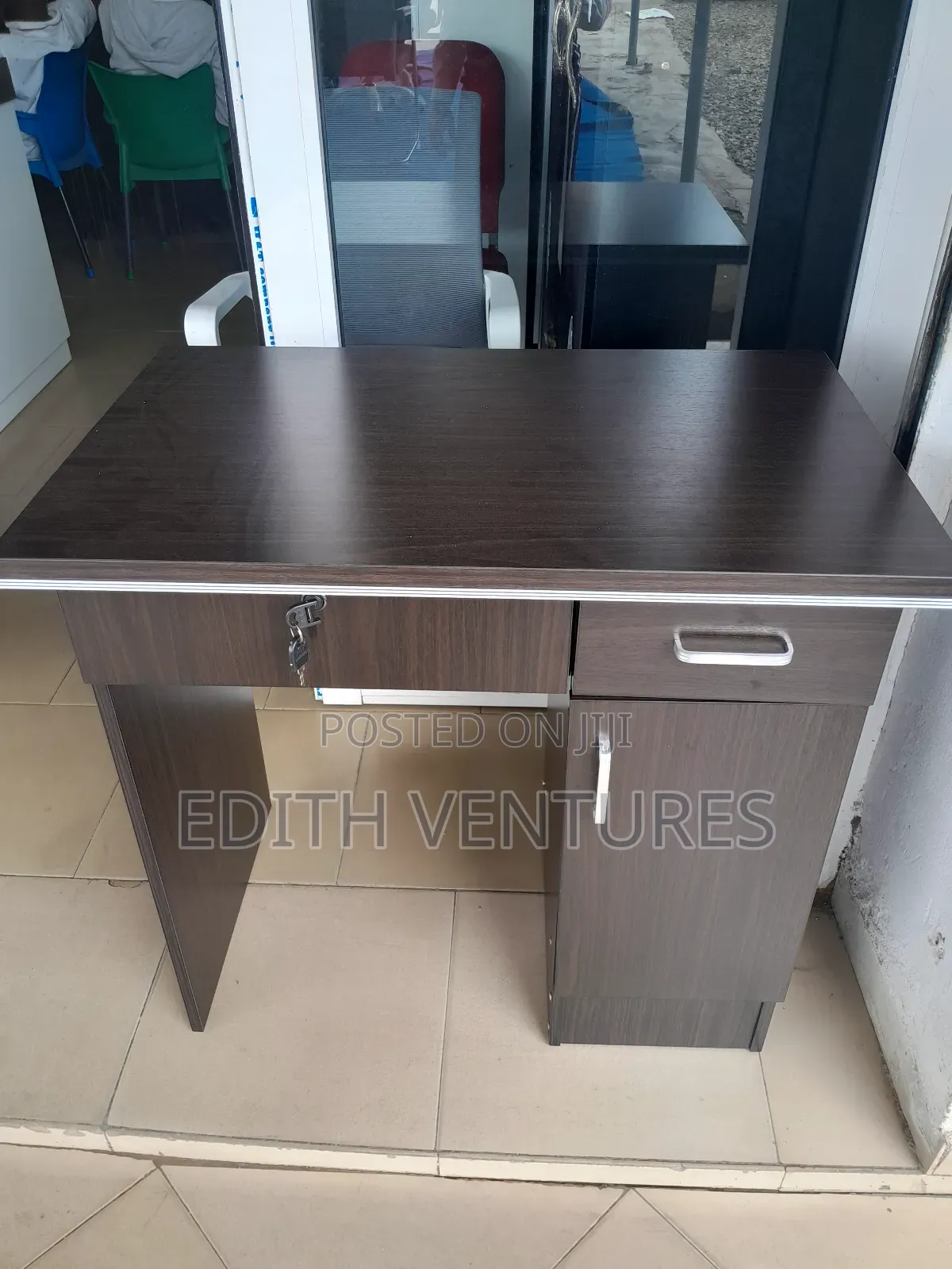 Anyah Office Table