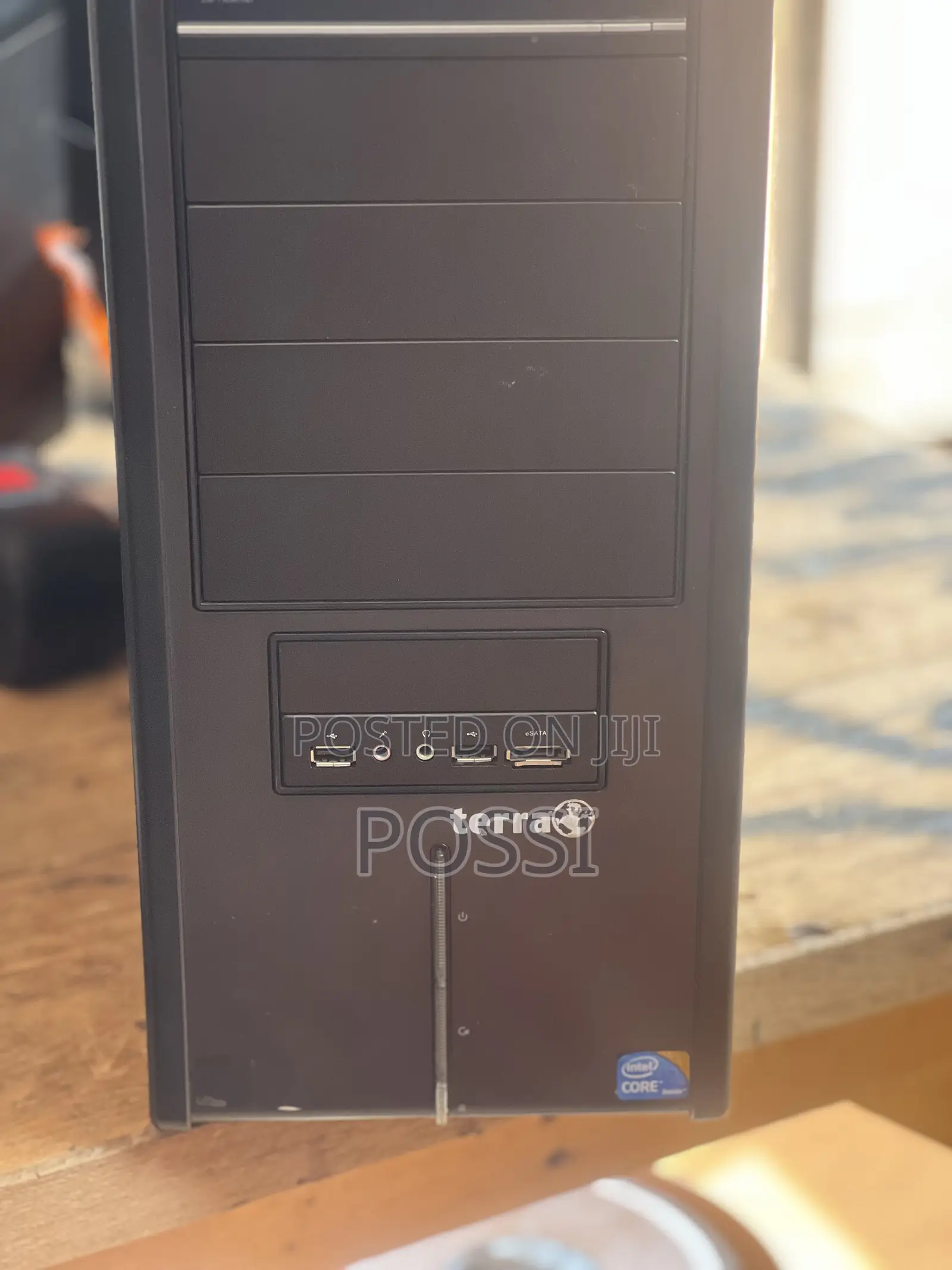 Server 8GB Intel Core I7 HDD 1.5T