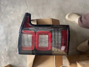 Range Rover Vogue Taillight