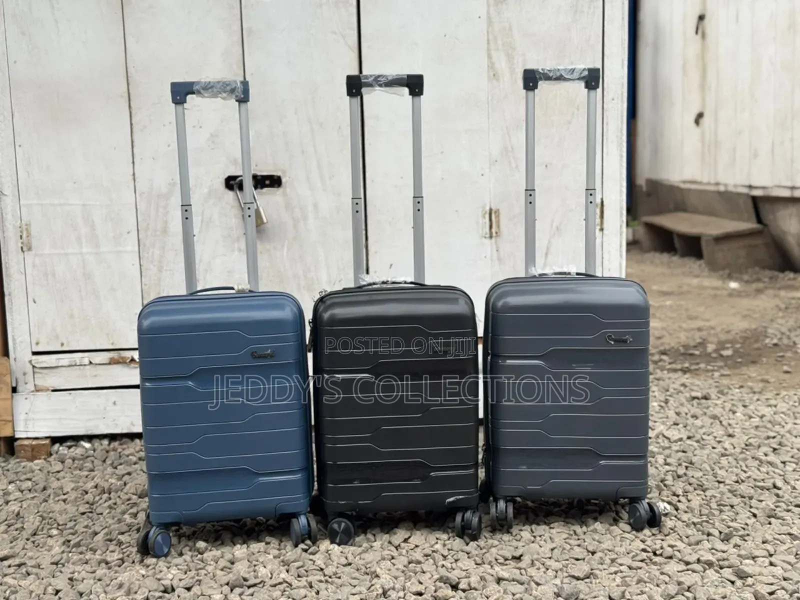 Small Size Trolling Travelling Luggage With Locks for Travel