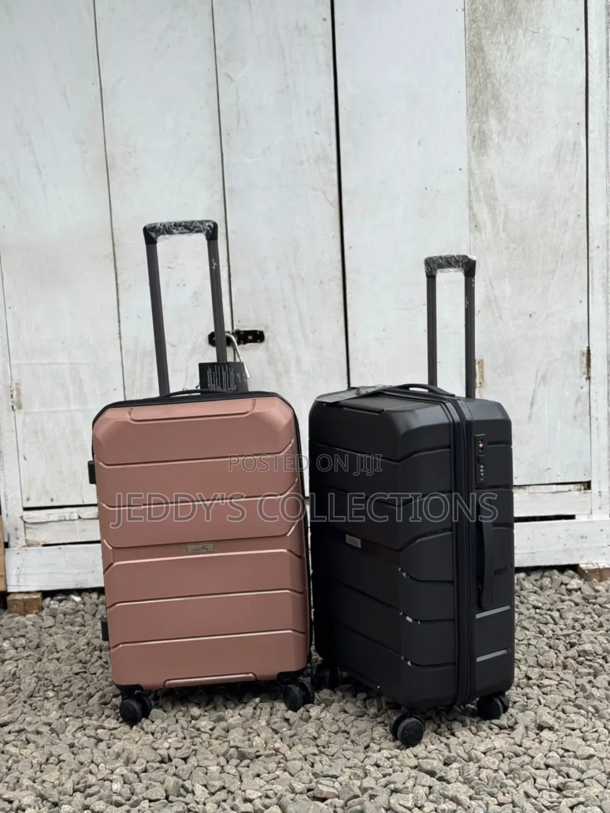 Small Size Trolling Travelling Luggage With Locks for Travel