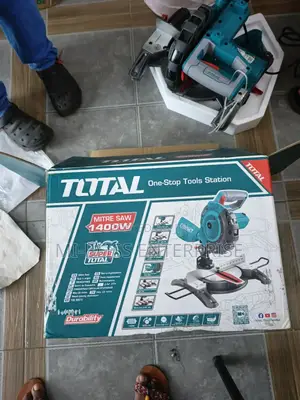 Total Meter Saw 1400w