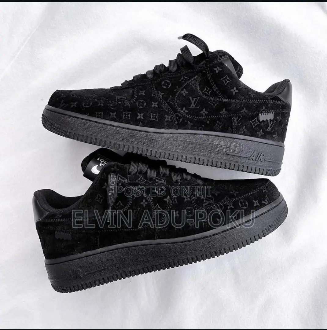 Nike Air Force 1 '07 Lv8 1 In Different Colours , Swipe >>
