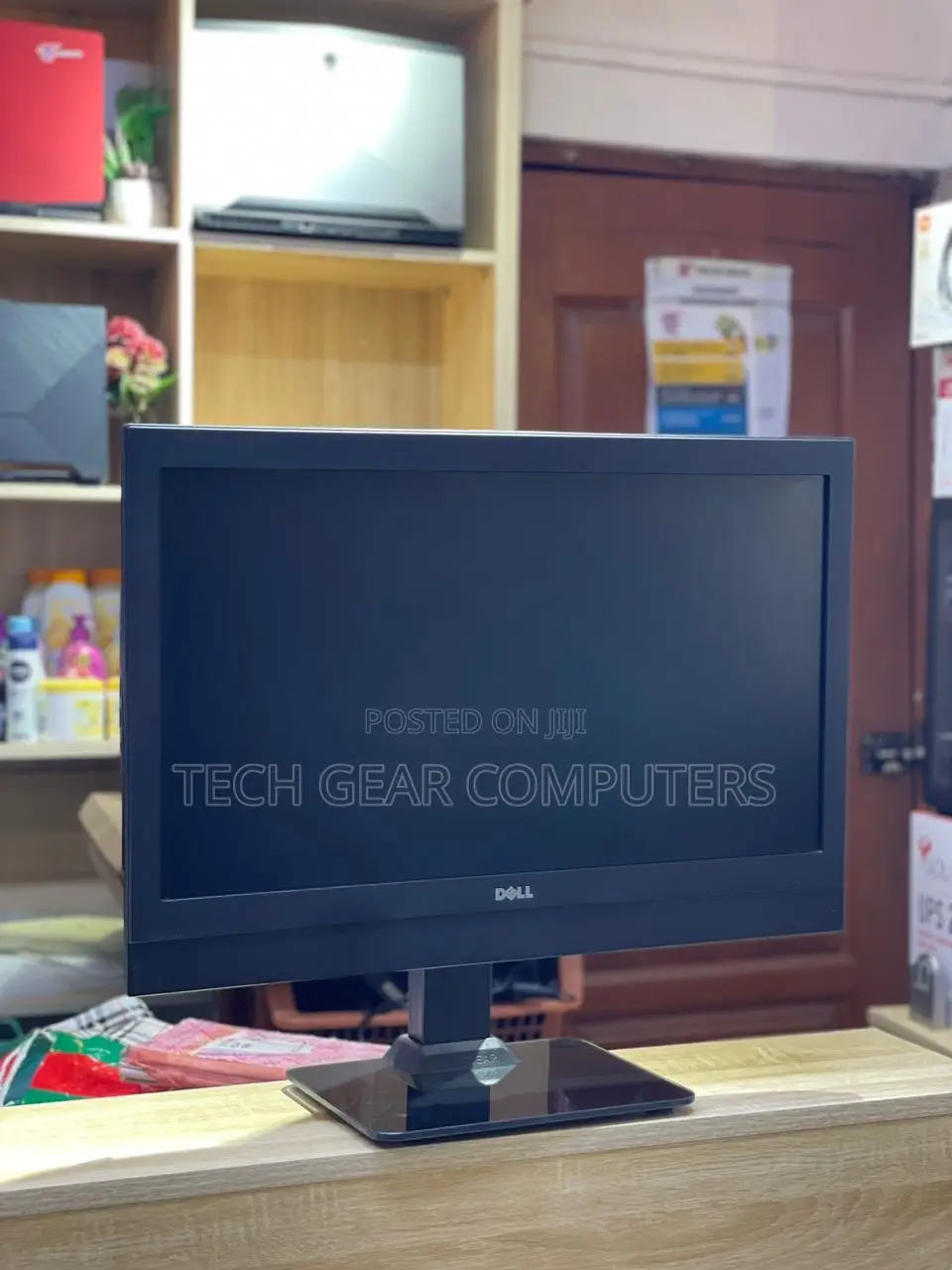 Desktop Computer Dell OptiPlex 7450 8GB Intel Core i5 SSD 256GB