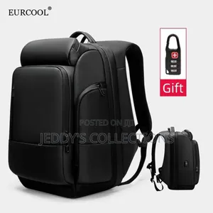 40l Large Capacity Travel Backpack and Its Expandable