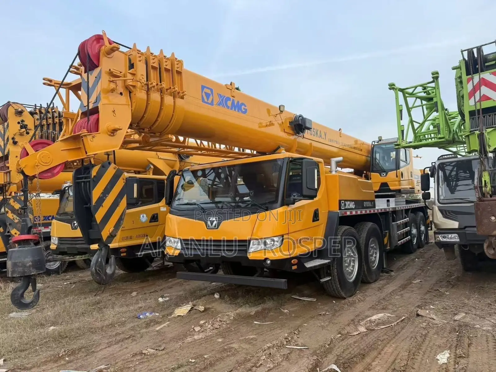 Rent Cranes, Concrete Mixers, Dump Trucks, Flat Body, Water Tankers