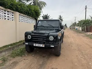 Land Rover Defender 1995 Green