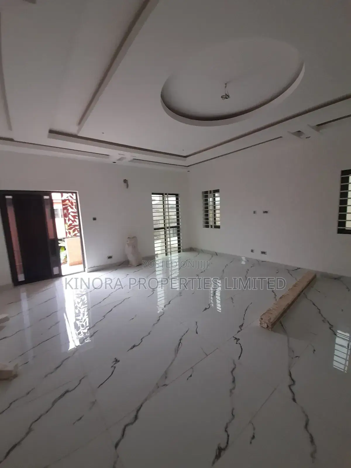 4bdrm Duplex in Hatso, Haatso for sale