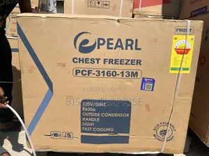 Pearl Chest Freezer 251 Liters