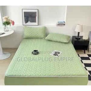Durable Waterproof Mattress Protector Comfortable Washable