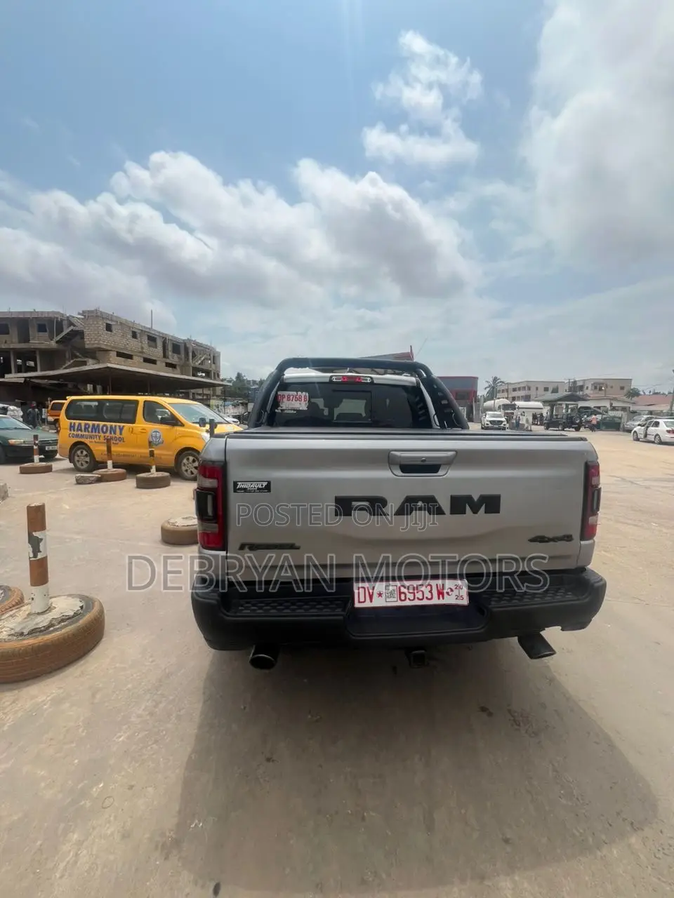 Dodge RAM 1500 5.7 Petrol AWD 2022 Silver