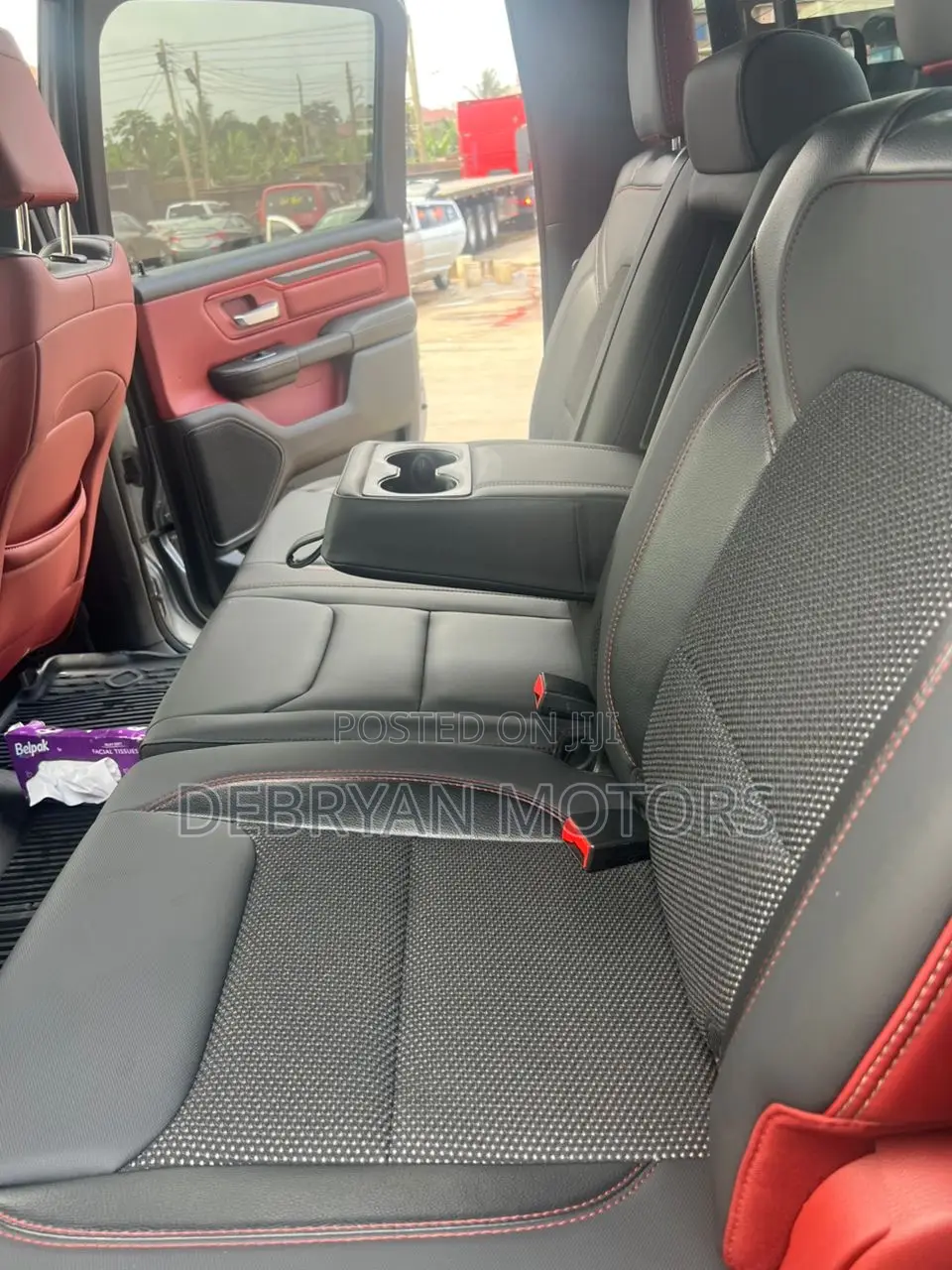 Dodge RAM 1500 5.7 Petrol AWD 2022 Silver