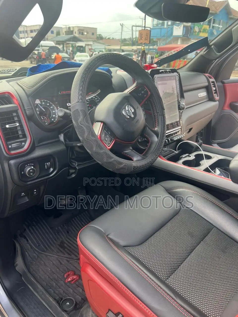 Dodge RAM 1500 5.7 Petrol AWD 2022 Silver