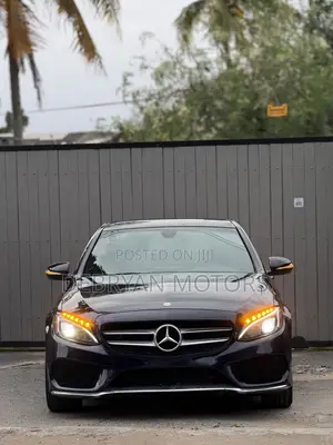 Mercedes-Benz C300 Sport 4Matic Sedan AWD (2.0L 4cyll 7A) 2016 Blue