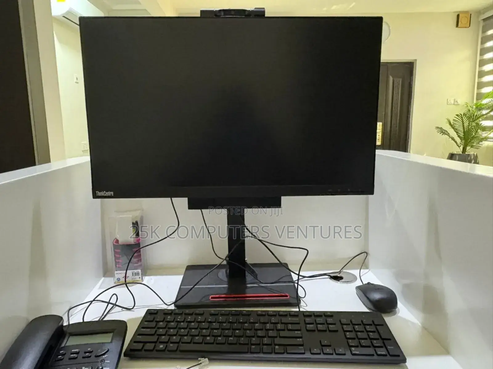 Desktop Computer Lenovo ThinkCentre M700 8GB Intel Core i5 SSD 256GB